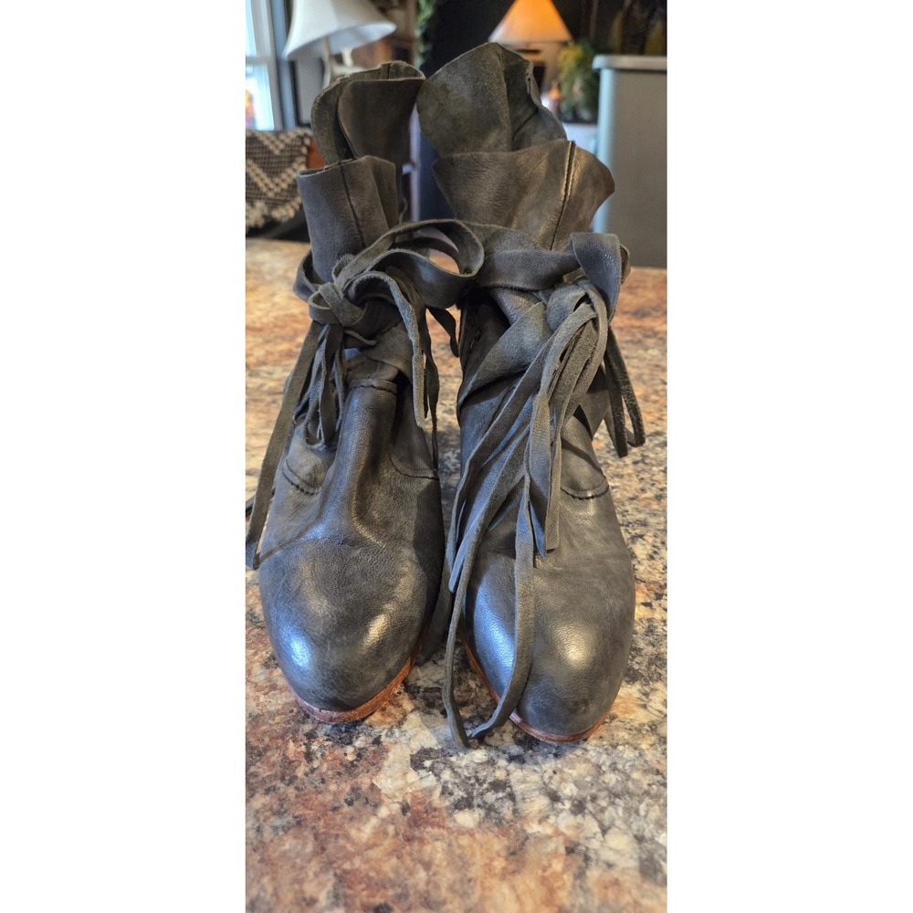 Free People Size 40 (9.5) Seven Wonder Ankle Boots, Fall, Festival, Casual,...